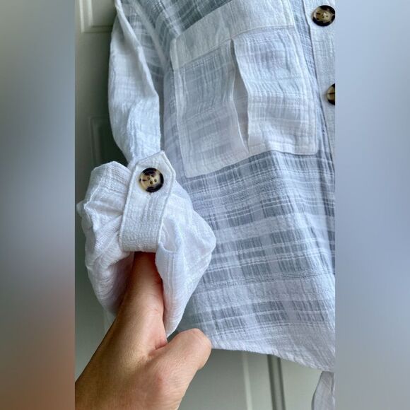 EXPRESS Tie Waist Button Down Top - Picture 8 of 9